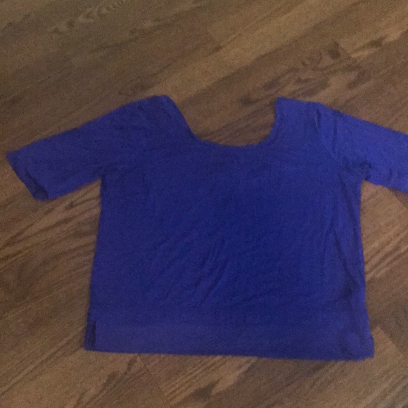 Top - Picture 1 of 2